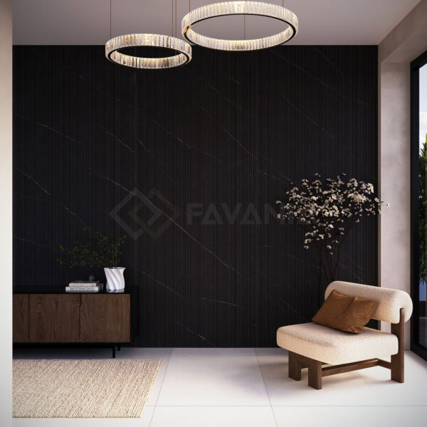 تصویر Lamara Black